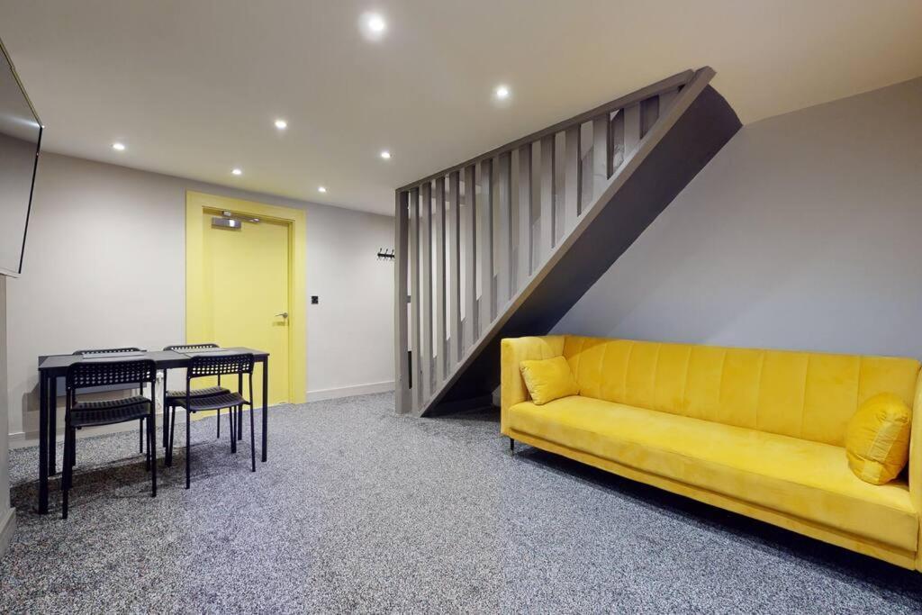 Neat Retreat Graig Pontypridd Villa Dış mekan fotoğraf